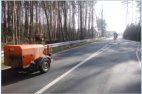 Kreisstrae K 9252 zwischen Ottendorf-Okrilla und Lomnitz - Fahrbahnverschwenkung zur Geschwindigkeitsreduzierung